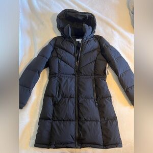 Women’s Small Calvin Klein Jacket NEW Retails $300!!